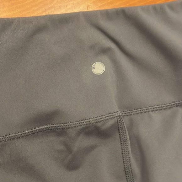 Gray Yogalicious Lux leggings - Picture 2 of 4